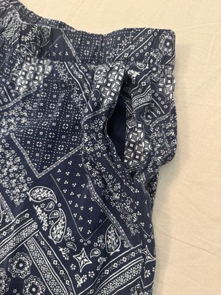 Pantaloni H&M ampi blu e bianchi stampa bandana