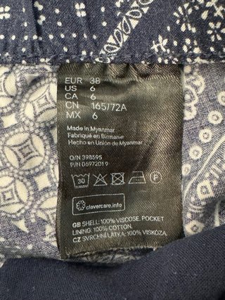 Pantaloni H&M ampi blu e bianchi stampa bandana
