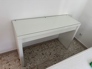 Tocador Malm Ikea Blanco con Cristal