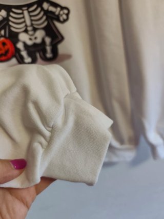 Sudadera de chica Hello Kitty Talla XXL nueva.