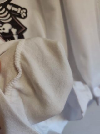 Sudadera de chica Hello Kitty Talla XXL nueva.