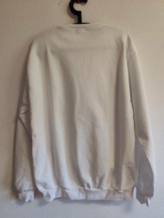 Sudadera de chica Hello Kitty Talla XXL nueva.