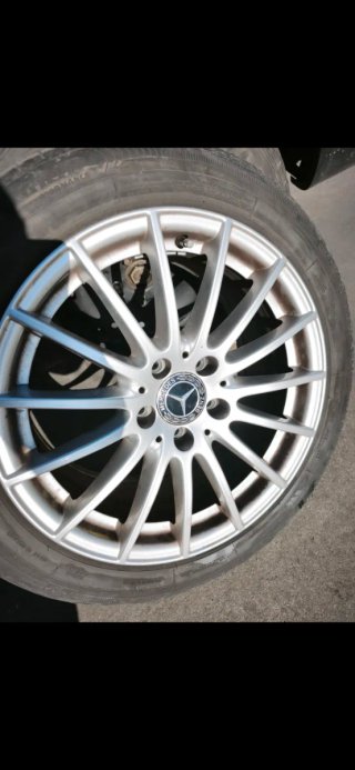 Llantas Mercedes