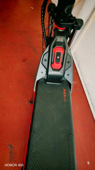 Segway Ninebot ZT3 Pro con Garantía MediaMarkt
