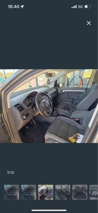 Volkswagen Touran 2011