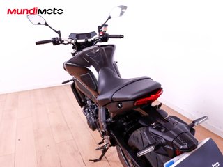 YAMAHA MT 09