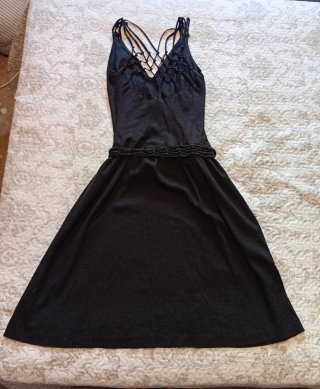 Vestido negro de C&A