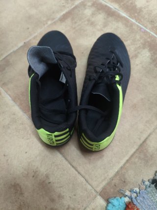 Botas de fútbol niño Talla 35