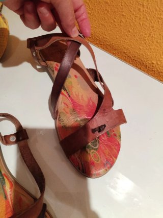 Sandalias Hembra Cuero Marrón Multicolor