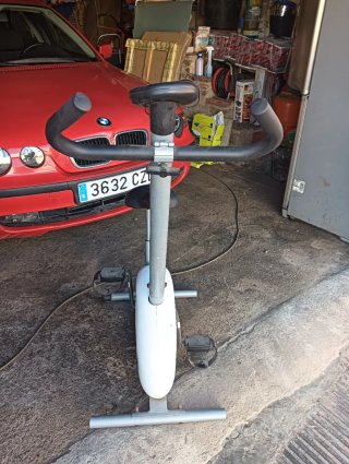 2 Bicicletas Estáticas