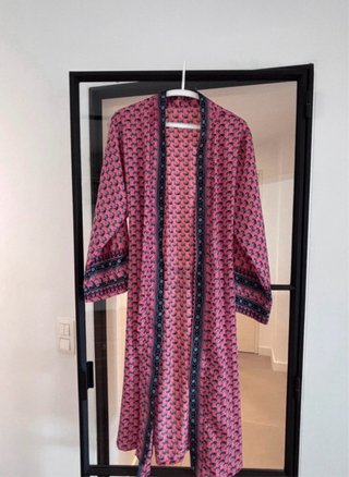 Quimono de raso estampado