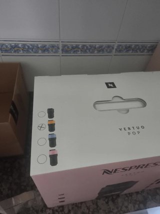 Cafetera Nespresso Vertuo Pop Nueva