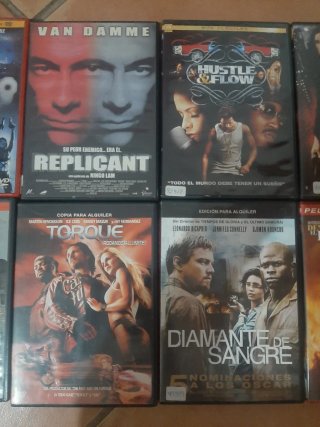 Lote 10 DVDs Acción y Aventura Lot15