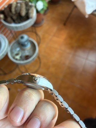 Tudor Style Reloj