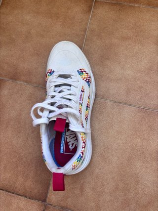 Zapatillas Vans Multicolor y Blancas