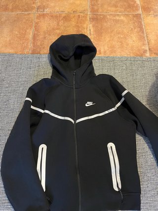 Sudadera Nike Tech Negra