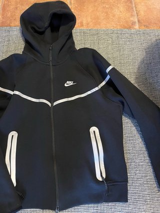 Sudadera Nike Tech Negra