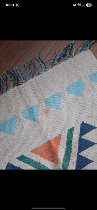Alfombra pequeña geométrica multicolor