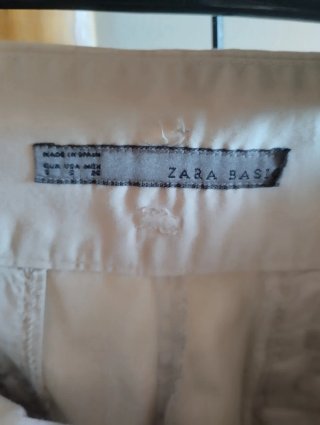 Pantalón beige Zara mujer