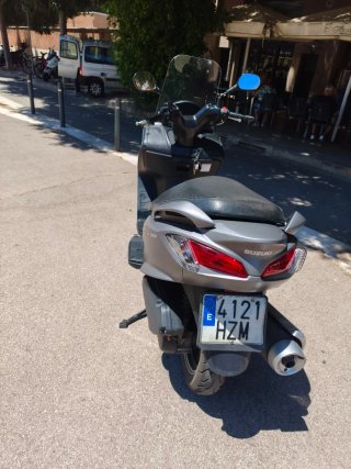 Suzuki Burgman 200 2014
