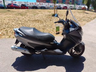 Suzuki Burgman 200 2014