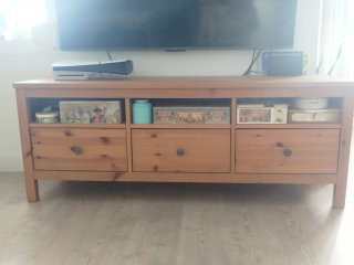 Mueble TV Ikea Madera 3 Cajones