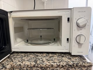 Microondas Cecotec ProClean 2110 Grill 20L