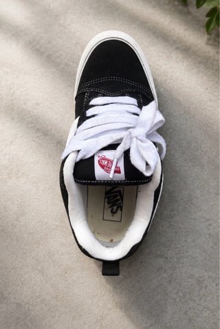 Vans knu skool