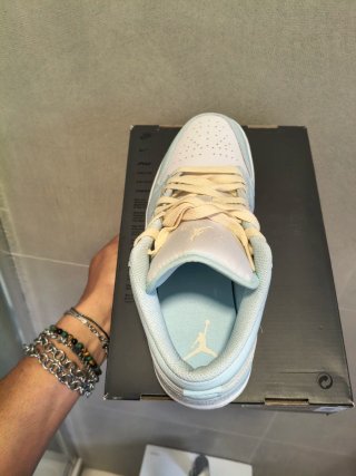 Jordan 1 Low Bianco/Azzurro Tg 42 Unisex Nuove Ori
