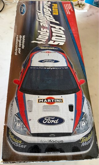 Coche Radiocontrol Ford Focus Martini Racing