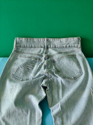 Pantalón vaquero flare Pull&Bear