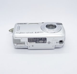 Sony Cyber-shot DSC-S600 6MP Fotocamera