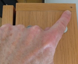 Armario baño suspendido a pared madera