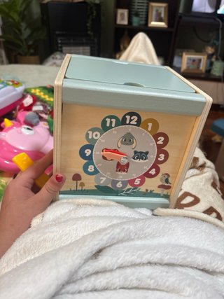 Caja de Actividades de Madera para Bebés