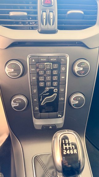 Volvo V40 Cross Country D2 PLUS 2019
