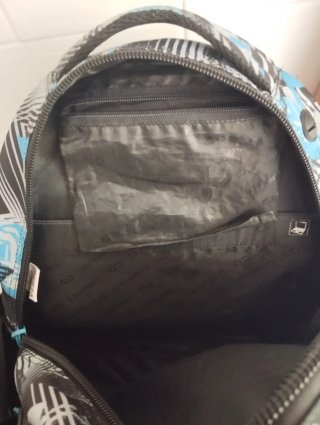 Mochila Coolpack negra y azul