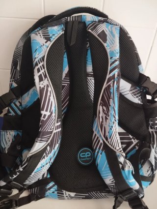 Mochila Coolpack negra y azul