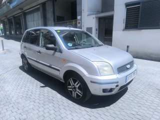 Ford Fusion 2004