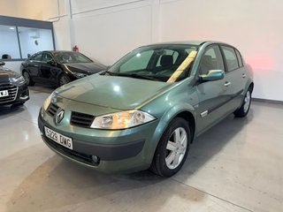 RENAULT Megane SEDAN LUXE DYNAMIQUE 1.6 16V