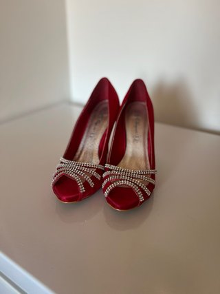 Tacones Rojos con Brillantes