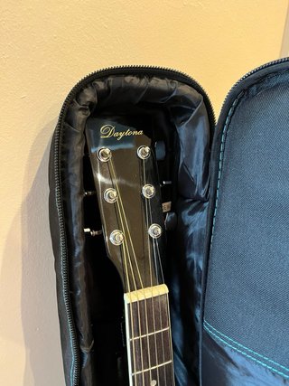 Guitarra Acústica Daytona A411CE-BK + Funda