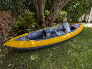Kayak Itiwit 2 plazas + 2 Remos (Suelo a estrenar)