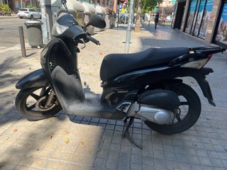 Honda SH 125i Negra