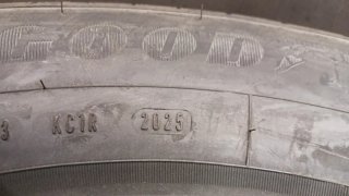 215/65 R17 99V GOODYEAR EFFICIENTGRIP PERFORMANCE