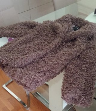 Abrigo pelo Lefties Talla S