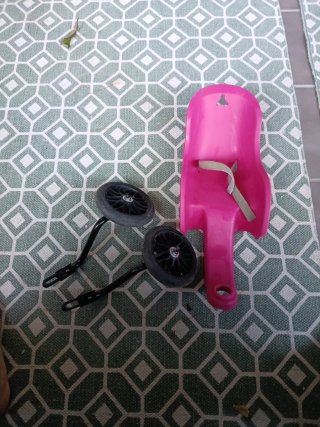 Ruedines para bicicleta infantil- porta muñecas