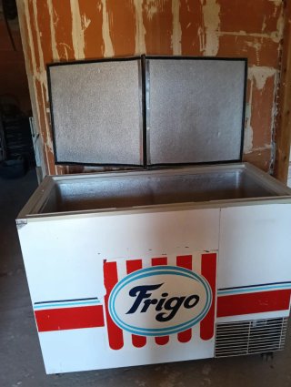 Arcón Congelador Industrial Frigo 130x60x100 alto