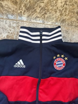 Chaqueta Bayern Múnich Adidas Azul Roja