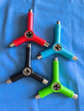 Herramienta Y-Tool Skate Multifunción y Troquel