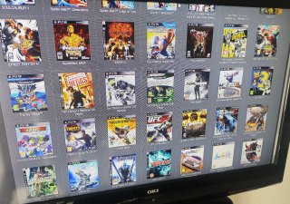 CONSOLA PS3 500GB + EXTRAS